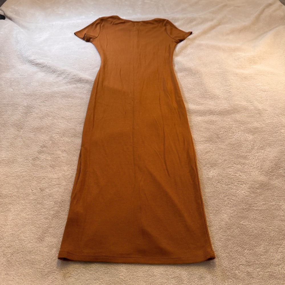Fashion Nova Rust Ribbed Knit Button Down Short Sleeve Bodycon Midi Dress Sz S - Picture 12 of 12